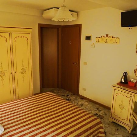 Guesthouse Al Profeta Venedig Exteriör bild