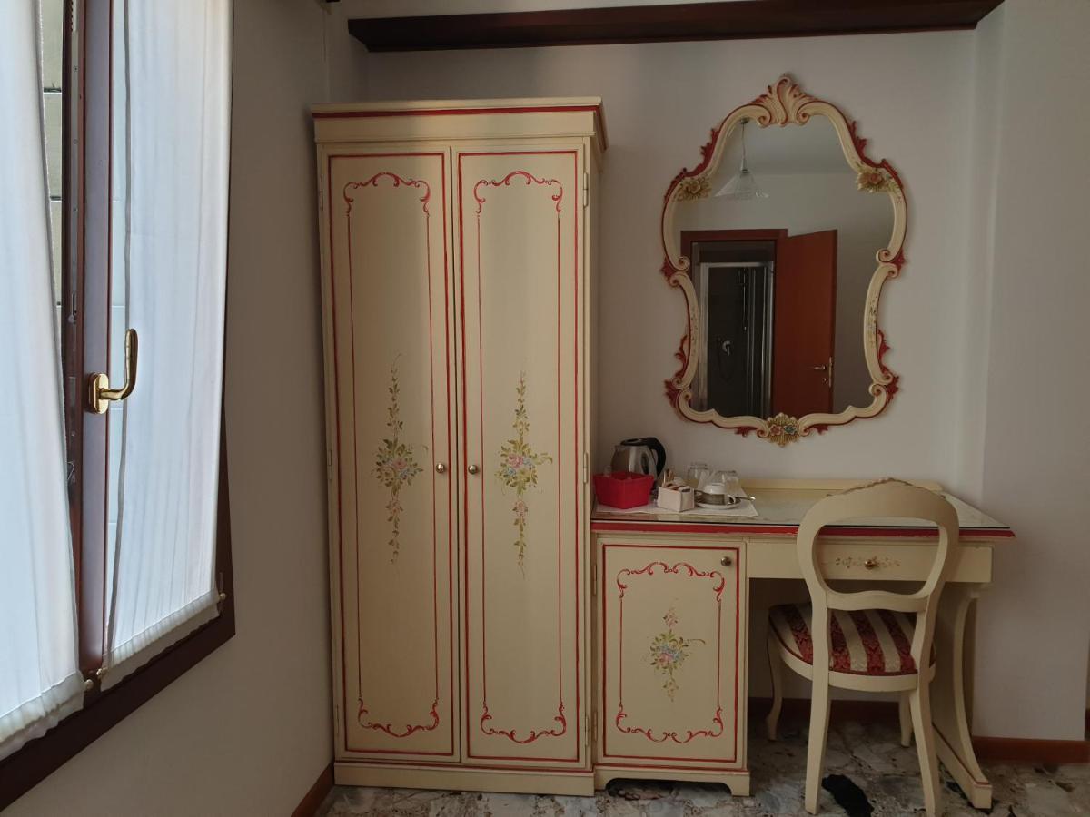 Guesthouse Al Profeta Venedig Exteriör bild